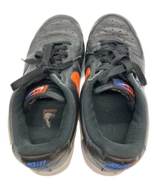 NIKE（ナイキ）NIKE (ナイキ) KITH (キス) エアフォース 1 ロー キスNYC スニーカー ブラック サイズ:25.5㎝の古着・服飾アイテム