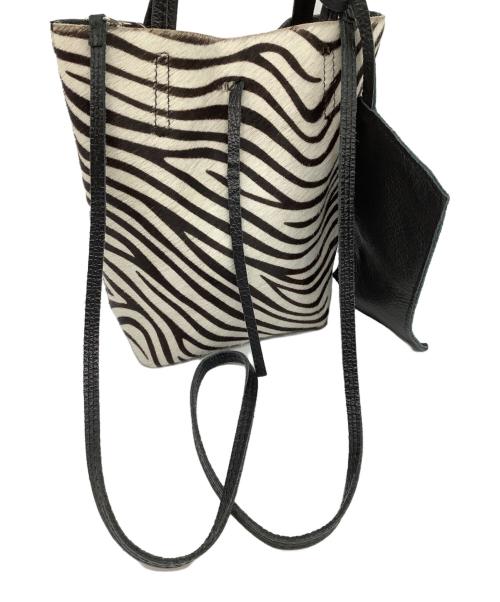 MARLON（マロン）MARLON (マロン) ショルダーバッグ ベージュ×ブラックの古着・服飾アイテム