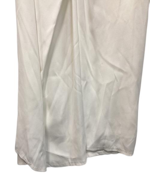 UN3D.（アンスリード）UN3D. (アンスリード) ワンピース ホワイト サイズ:38の古着・服飾アイテム