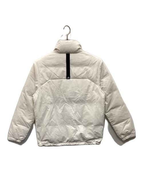 adidas（アディダス）adidas (アディダス) ダウンジャケット ホワイト サイズ:Ｍ 未使用品の古着・服飾アイテム