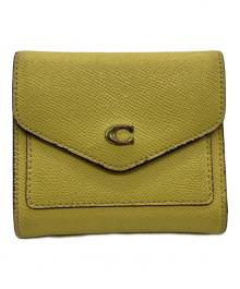 COACH（コーチ）の古着「3つ折り財布」｜イエロー