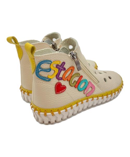 estacion（エスタシオ）estacion (エスタシオ) パンチングブーツ ベージュ サイズ:23cmの古着・服飾アイテム