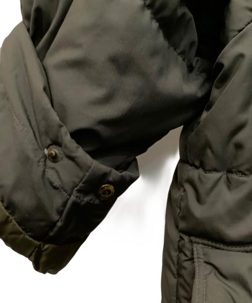 MONCLER GRENOBLE（モンクレール グルノーブル）MONCLER GRENOBLE (モンクレール グルノーブル) ダウンジャケット カーキ サイズ:2の古着・服飾アイテム