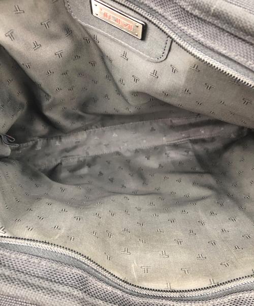 TUMI（トゥミ）TUMI (トゥミ) ビジネスバッグ ブラックの古着・服飾アイテム