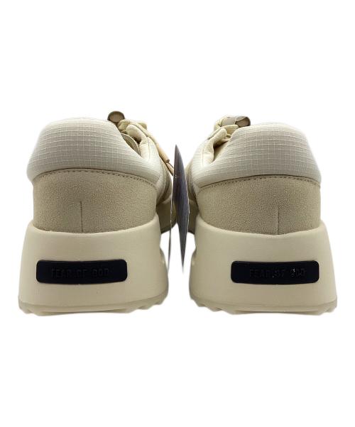 adidas（アディダス）adidas (アディダス) FEAR OF GOD ATHLETICS スニーカー サイズ:26.5cm 未使用品の古着・服飾アイテム