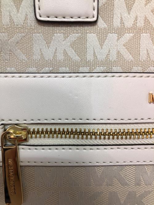 MICHAEL KORS（マイケル・コース）MICHAEL KORS (マイケルコース) 2WAYショルダーバッグ ベージュの古着・服飾アイテム