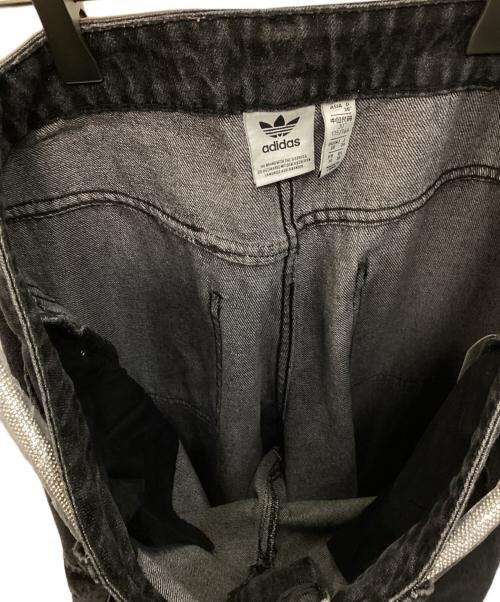 adidas adilenium（アディダス アディレニウム）adidas adilenium (アディダス アディレニウム) デニムカーゴパンツ ブラック サイズ:76cmの古着・服飾アイテム