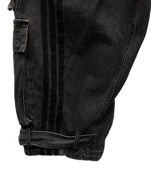 adidas adilenium（アディダス アディレニウム）adidas adilenium (アディダス アディレニウム) デニムカーゴパンツ ブラック サイズ:76cmの古着・服飾アイテム