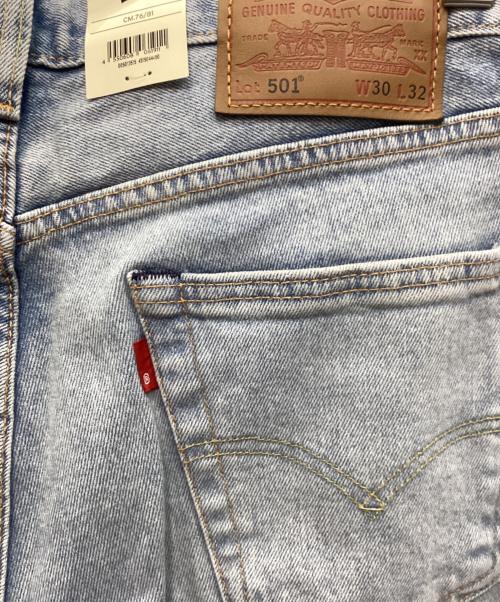 LEVI'S（リーバイス）LEVI'S (リーバイス) デニムパンツ インディゴ サイズ:76ｃｍ（Ｗ30） 未使用品の古着・服飾アイテム