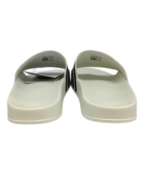 adidas（アディダス）adidas (アディダス) Fear Of God (フィア・オブ・ゴッド) サンダル サイズ:26.5cm 未使用品の古着・服飾アイテム