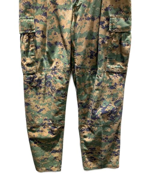 U.S.M.C（ユーエスエムシー）U.S.M.C (ユーエスエムシー) 迷彩 カーゴパンツ グリーン サイズ:Mの古着・服飾アイテム