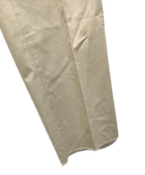 ERMENEGILDO ZEGNA（エルメネジルド・ゼニア）ERMENEGILDO ZEGNA (エルメネジルド・ゼニア) トラウザーパンツ ベージュ サイズ:56 未使用品の古着・服飾アイテム