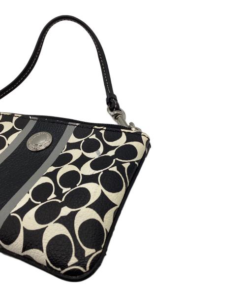 COACH（コーチ）COACH (コーチ) ポーチ ホワイト×ブラックの古着・服飾アイテム