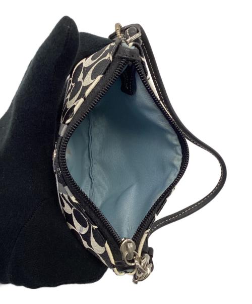 COACH（コーチ）COACH (コーチ) ポーチ ホワイト×ブラックの古着・服飾アイテム