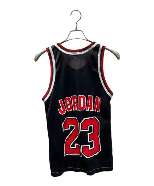 NBA（エヌビーエー）NBA (エヌビーエー) Champion (チャンピオン) シカゴブルズ JORDAN 23 ゲームシャツ ブラック×レッド サイズ:36の古着・服飾アイテム