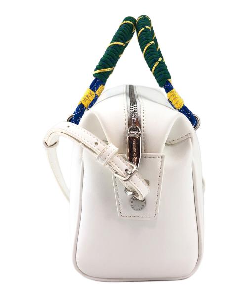 CHARLES & KEITH（チャールズアンドキース）CHARLES & KEITH (チャールズ＆キース) ショルダーバッグ ホワイトの古着・服飾アイテム