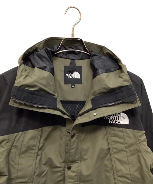 THE NORTH FACE（ザ ノース フェイス）THE NORTH FACE (ザ ノース フェイス) マウンテンライトジャケット ブラック×オリーブ サイズ:Ｍ 未使用品の古着・服飾アイテム