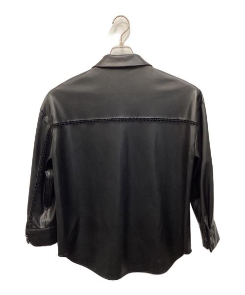 ZARA（ザラ）ZARA (ザラ) フェイクレザーシャツ ブラック サイズ:Ｓ（US）の古着・服飾アイテム