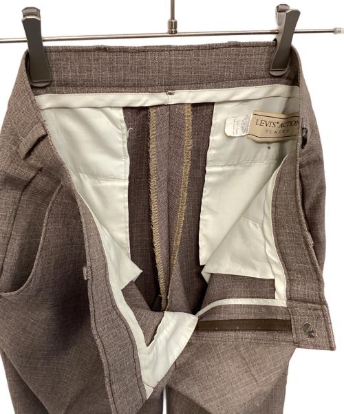 LEVI'S ACTION（リーバイス アクション）LEVI'S ACTION (リーバイス アクション) スラックス ベージュ サイズ:Ｆｒｅｅの古着・服飾アイテム