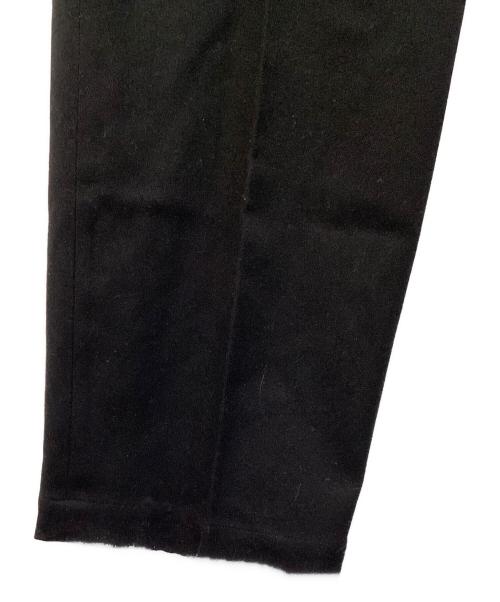 BEAMS（ビームス）BEAMS (ビームス) タックパンツ ブラック サイズ:Ｍの古着・服飾アイテム