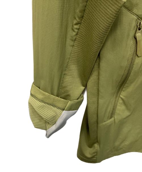 ARC'TERYX（アークテリクス）ARC'TERYX (アークテリクス) ATOM SL HOODY オリーブ サイズ:XSの古着・服飾アイテム