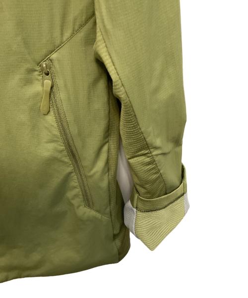 ARC'TERYX（アークテリクス）ARC'TERYX (アークテリクス) ATOM SL HOODY オリーブ サイズ:XSの古着・服飾アイテム