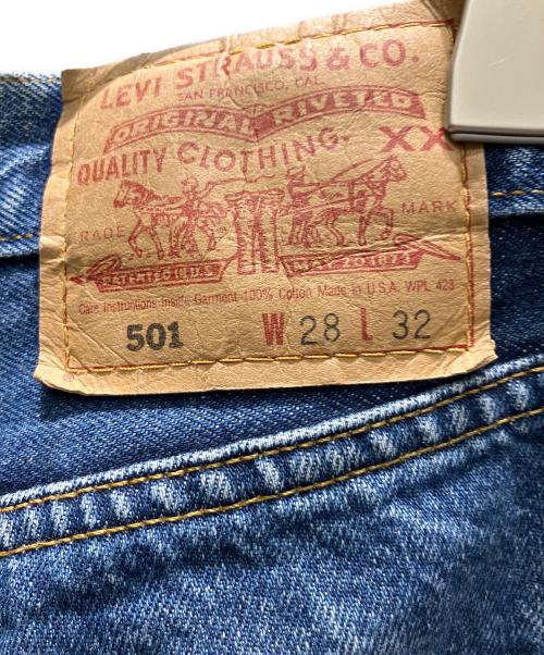 LEVI'S（リーバイス）LEVI'S (リーバイス) 501 USA製 553刻印 古着 セルビッチデニムパンツ インディゴ サイズ:W28の古着・服飾アイテム