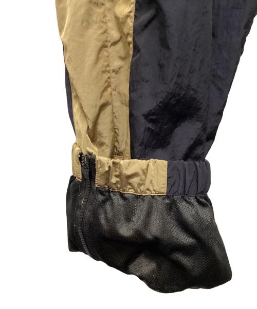 AURALEE（オーラリー）AURALEE (オーラリー) TDS NB Archives Remastered シャンブレーナナイロントラックパンツ ネイビー×ブラウン サイズ:Lの古着・服飾アイテム