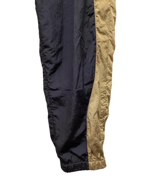 AURALEE（オーラリー）AURALEE (オーラリー) TDS NB Archives Remastered シャンブレーナナイロントラックパンツ ネイビー×ブラウン サイズ:Lの古着・服飾アイテム