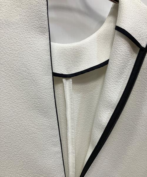 YOKO CHAN（ヨーコチャン）YOKO CHAN (ヨーコチャン) キャップスリーブブラウス ホワイト サイズ:40の古着・服飾アイテム