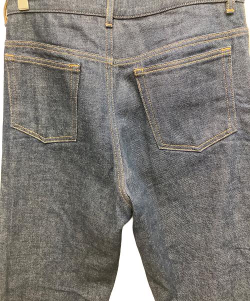 A.P.C.（アーペーセー）A.P.C. (アーペーセー) デニムパンツ JEAN FAIRFAX インディゴ サイズ:W28の古着・服飾アイテム
