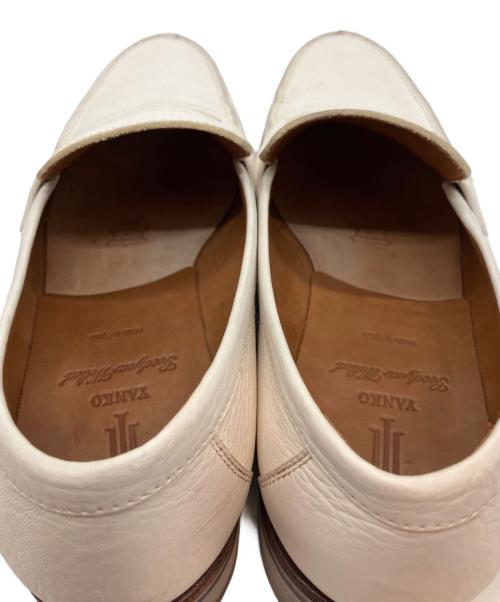 YANKO（ヤンコ）YANKO (ヤンコ) タッセルローファー ホワイト サイズ:8の古着・服飾アイテム