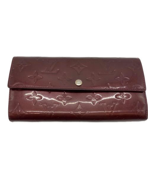 LOUIS VUITTON（ルイ ヴィトン）LOUIS VUITTON (ルイ ヴィトン) ヴェルニ ポルトフォイユ・サラ 長財布 M93577 ヴィオレットの古着・服飾アイテム