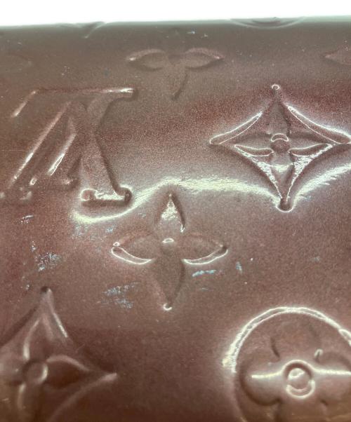LOUIS VUITTON（ルイ ヴィトン）LOUIS VUITTON (ルイ ヴィトン) ヴェルニ ポルトフォイユ・サラ 長財布 M93577 ヴィオレットの古着・服飾アイテム