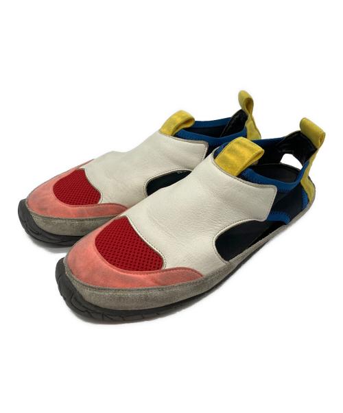 ISSEY MIYAKE MEN（イッセイミヤケメン）ISSEY MIYAKE MEN (イッセイミヤケメン) サンダル スニーカー マルチカラー サイズ:SIZE　42の古着・服飾アイテム