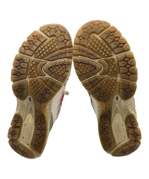 NEW BALANCE（ニューバランス）NEW BALANCE (ニューバランス) ローカットスニーカー ホワイト×レッド サイズ:27cmの古着・服飾アイテム