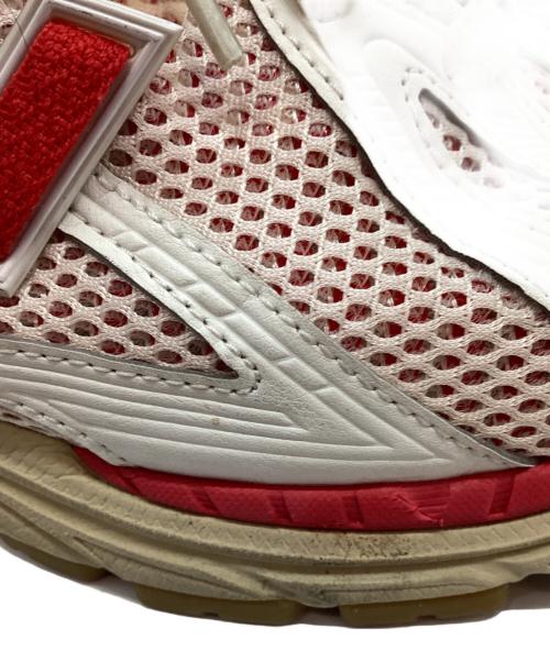 NEW BALANCE（ニューバランス）NEW BALANCE (ニューバランス) ローカットスニーカー ホワイト×レッド サイズ:27cmの古着・服飾アイテム