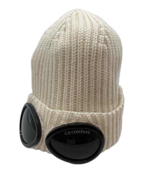 C.P COMPANY（シーピーカンパニー）C.P COMPANY (シーピーカンパニー) ニットキャップ ホワイトの古着・服飾アイテム