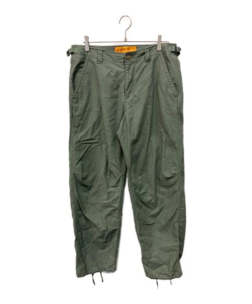 CHALLENGER（チャレンジャー）CHALLENGER (チャレンジャー) FLIGHT WARM UP PANTS(チャレンジャー)パンツ オリーブ サイズ:Mの古着・服飾アイテム