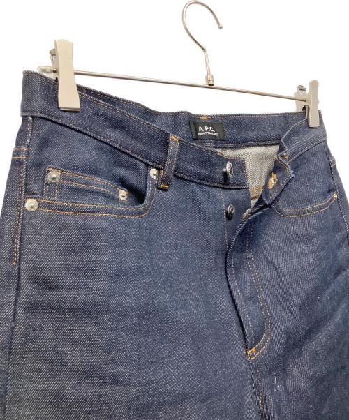 A.P.C.（アーペーセー）A.P.C. (アーペーセー) デニムパンツ インディゴ サイズ:73.5㎝の古着・服飾アイテム