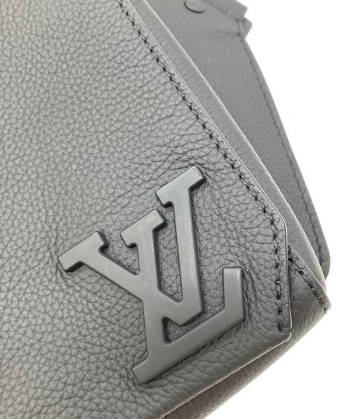 LOUIS VUITTON（ルイ ヴィトン）LOUIS VUITTON (ルイ ヴィトン) ボディーバッグ ブラックの古着・服飾アイテム