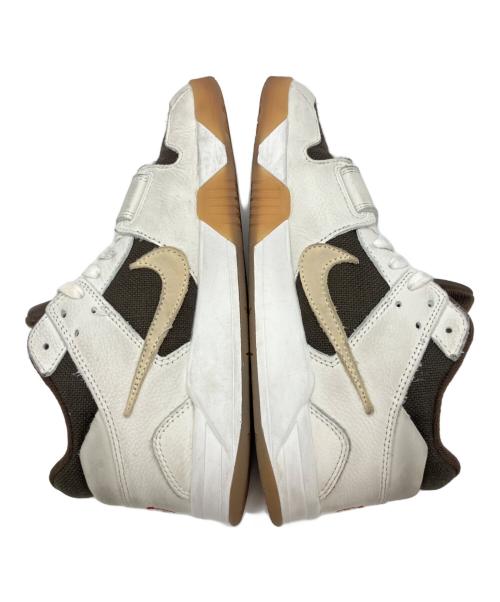 NIKE（ナイキ）NIKE (ナイキ) Travis Scott (トラヴィス・スコット) ローカットスニーカー ブラウン×ホワイト サイズ:27cmの古着・服飾アイテム