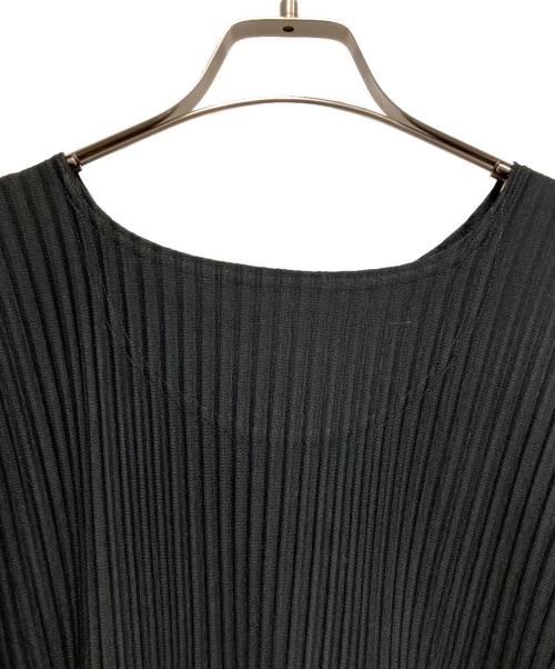HOMME PLISSE ISSEY MIYAKE（オム プリッセ イッセイ ミヤケ）HOMME PLISSE ISSEY MIYAKE (オム プリッセ イッセイ ミヤケ) プリーツブラウス ブラック サイズ:3の古着・服飾アイテム