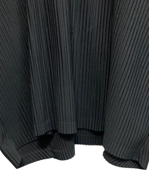 HOMME PLISSE ISSEY MIYAKE（オム プリッセ イッセイ ミヤケ）HOMME PLISSE ISSEY MIYAKE (オム プリッセ イッセイ ミヤケ) プリーツブラウス ブラック サイズ:3の古着・服飾アイテム