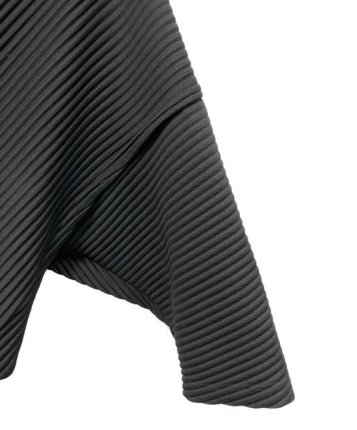 HOMME PLISSE ISSEY MIYAKE（オム プリッセ イッセイ ミヤケ）HOMME PLISSE ISSEY MIYAKE (オム プリッセ イッセイ ミヤケ) プリーツブラウス ブラック サイズ:3の古着・服飾アイテム