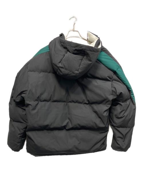 adidas（アディダス）adidas (アディダス) リバーシブルダウンジャケット グリーン×ブラック サイズ:XLの古着・服飾アイテム