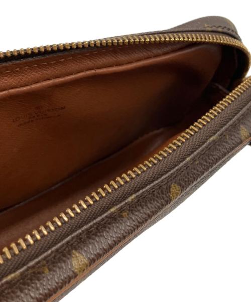 LOUIS VUITTON（ルイ ヴィトン）LOUIS VUITTON (ルイ ヴィトン) ショルダーポーチ ブラウンの古着・服飾アイテム
