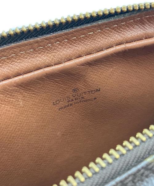 LOUIS VUITTON（ルイ ヴィトン）LOUIS VUITTON (ルイ ヴィトン) ショルダーポーチ ブラウンの古着・服飾アイテム