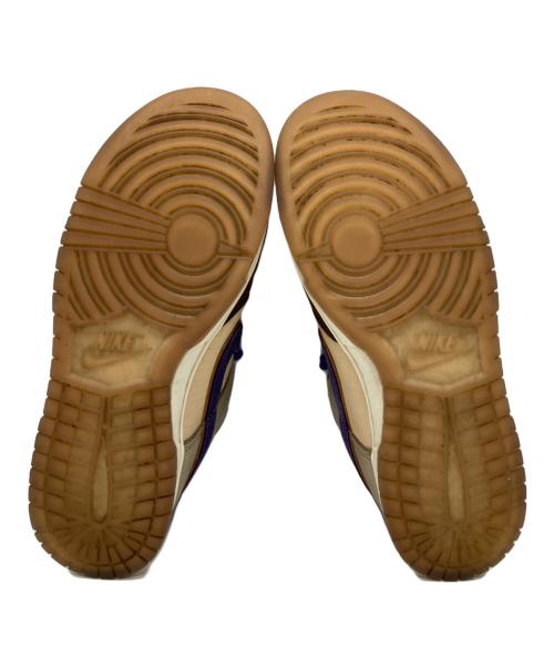 NIKE（ナイキ）NIKE (ナイキ) ローカットスニーカー ベージュ×ブラウン サイズ:28ｃｍの古着・服飾アイテム