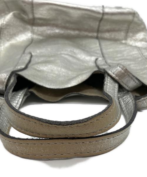 GIANNI CHIARINI（ジャンニ キアリーニ）GIANNI CHIARINI (ジャンニ キアリーニ) トートバッグ シルバーの古着・服飾アイテム